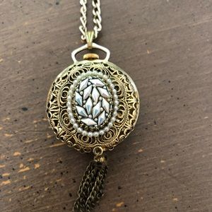 Pendulum necklace watch